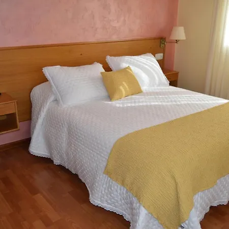 ホテル Restaurante Val